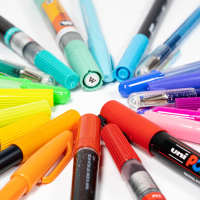 Andere Farben und Stifte