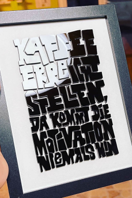 Lettering aus Acryl Buchstaben - Lettering Laserzuschnitt aus Acryl | Laserlinge Blog