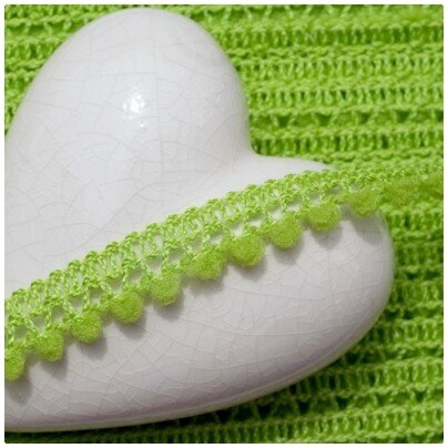Mini Pompomborte Apfelgrün