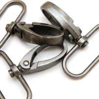 Karabiner für 30 mm Band - Altsilber