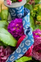 Farbenmix Webband Sew & More Blätter Blau